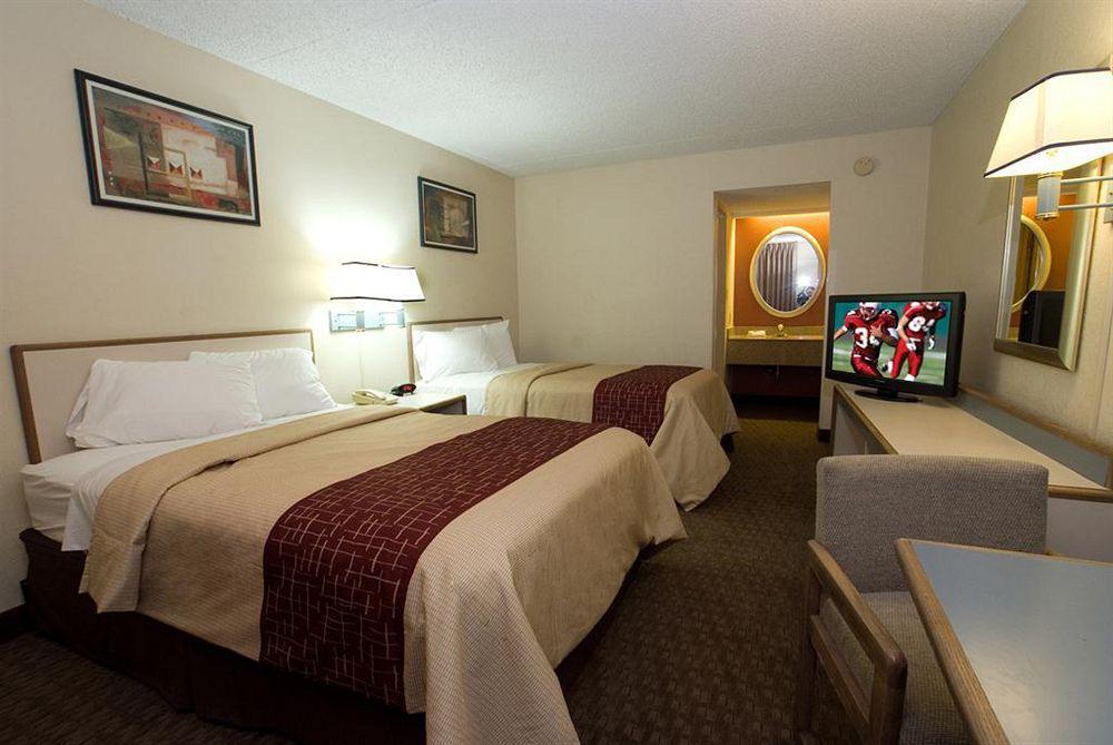 Bay Inn On Busch Tampa Habitación foto